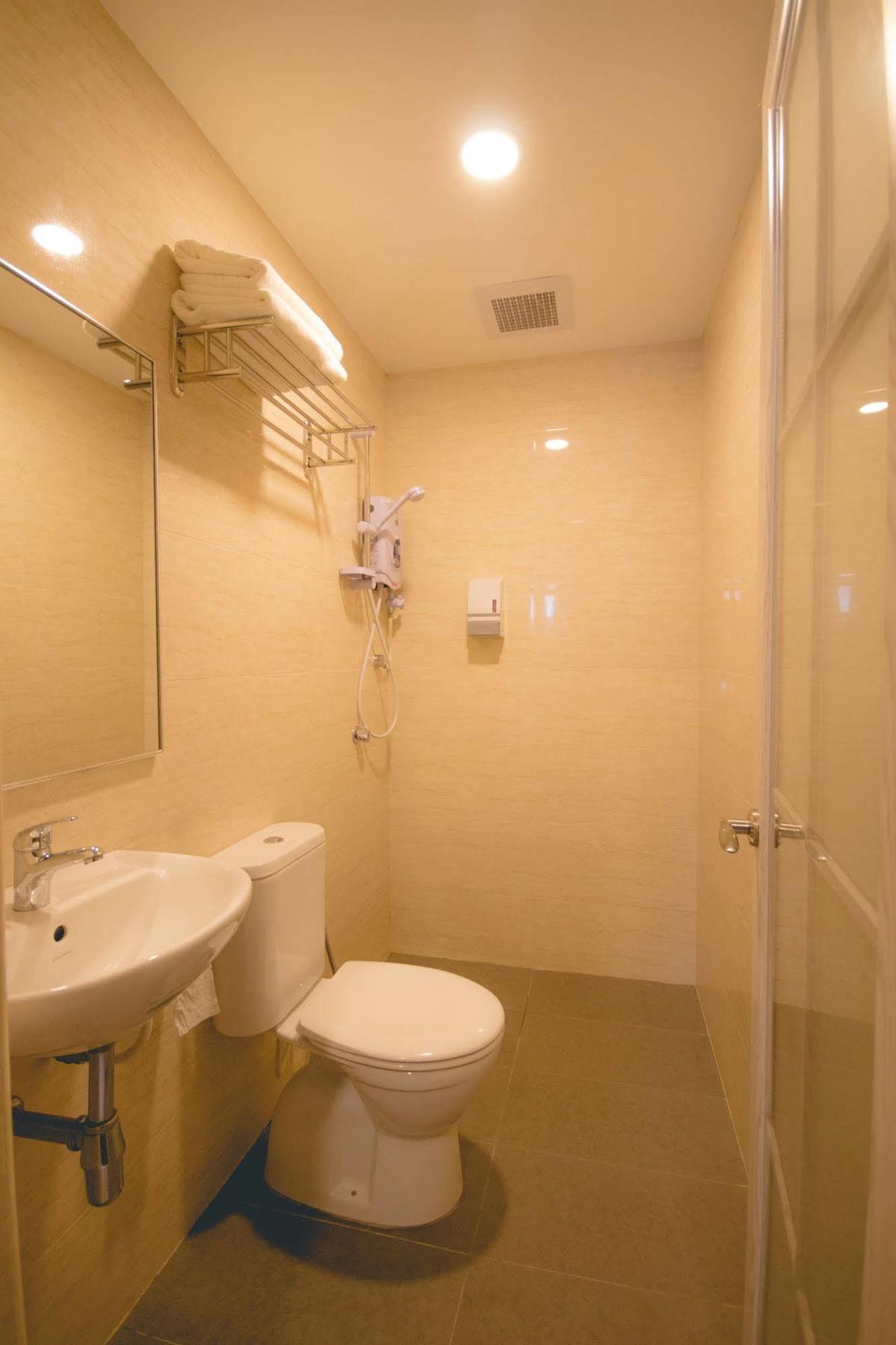 Gm Hotel Sunway Metro Subang Jaya Exteriör bild